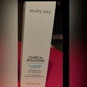 Mary Kay Clinical Solutions HA + Ceramide Hydrator